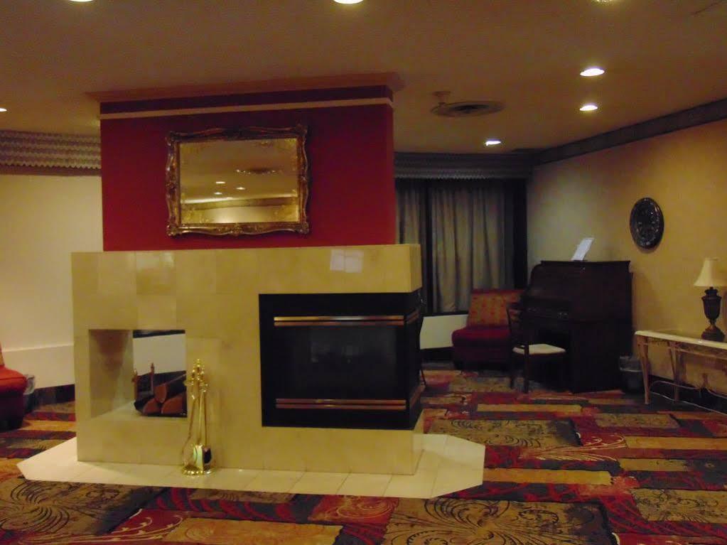 Best Western Plus Wausau Tower Inn Extérieur photo