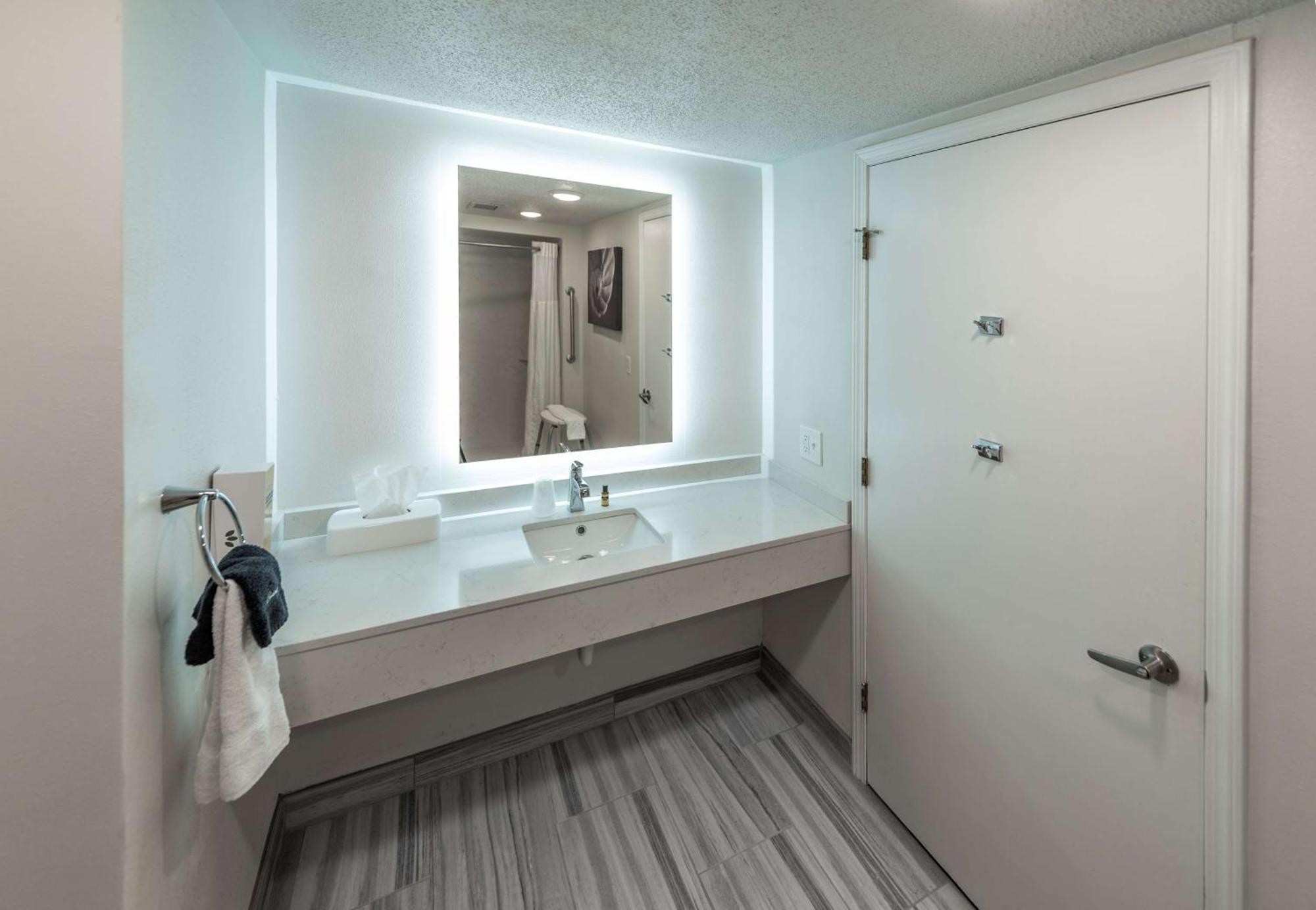 Best Western Plus Wausau Tower Inn Extérieur photo