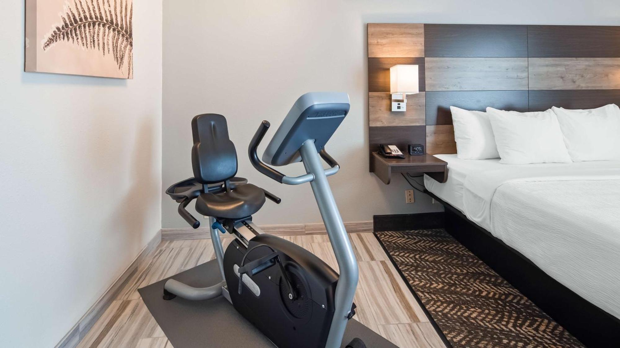 Best Western Plus Wausau Tower Inn Extérieur photo